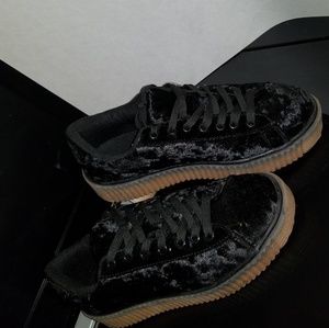 Crushed velvet platform shoes
